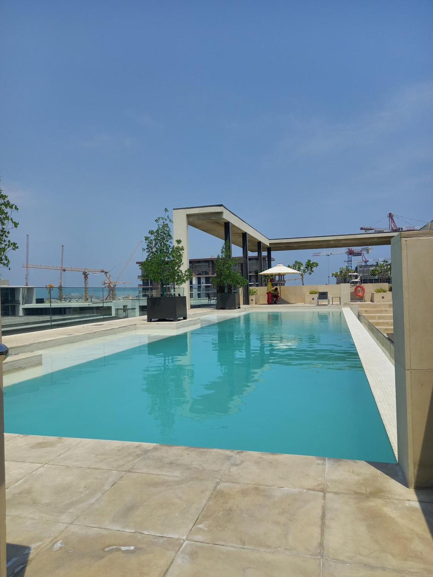 Luxury Apartment With Pool, Patio & Gym In City Walk دبي المظهر الخارجي الصورة